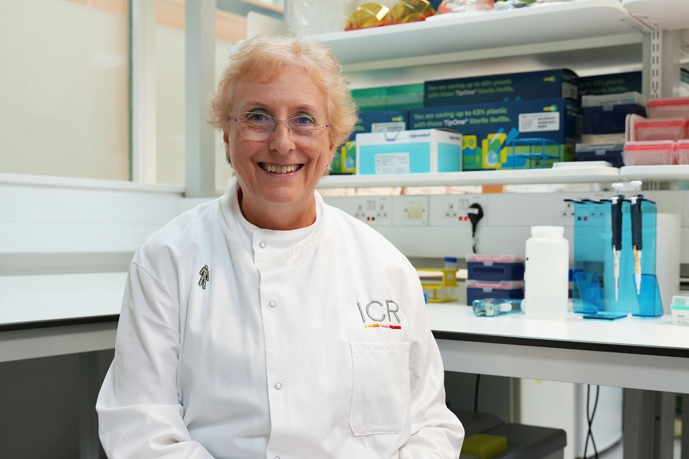 202308 Christmas DM Professor Ros Eeles Rosie Lonsdale 17