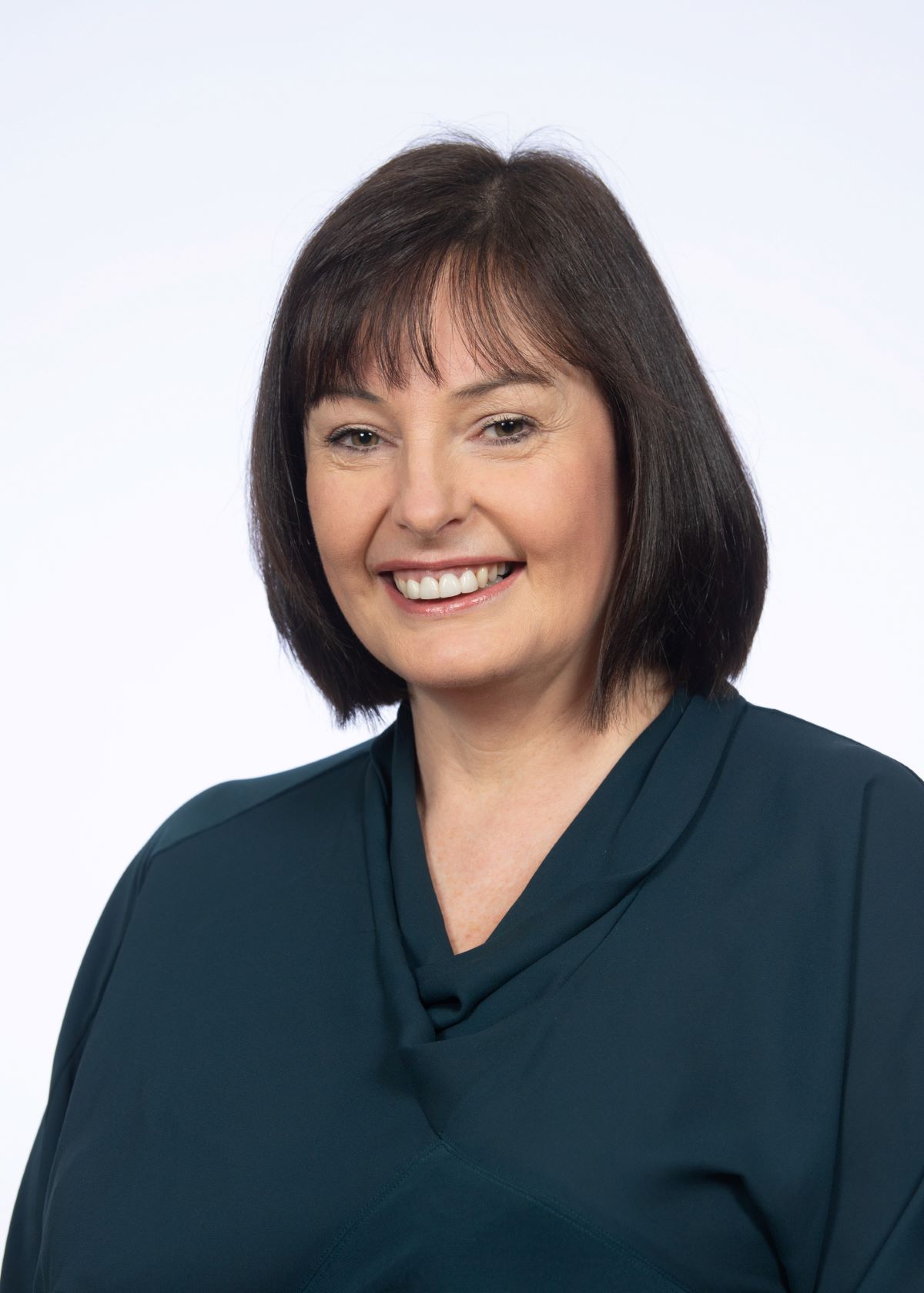202405 Joanne Edwards Headshot (1)